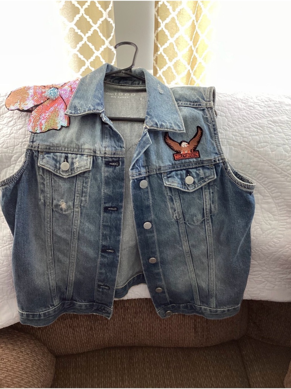 Denim Vest w/Patches - size L
